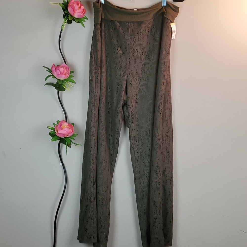 Bongo green pants